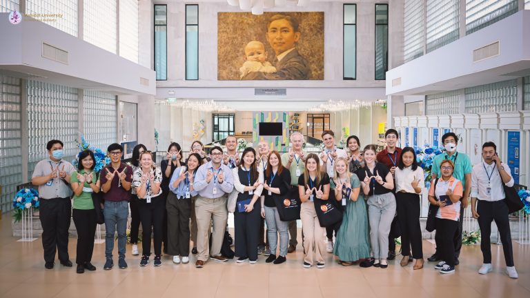 The Archives and Museums Department welcomed a group of staff and students from The University of Wisconsin-Madison, USA