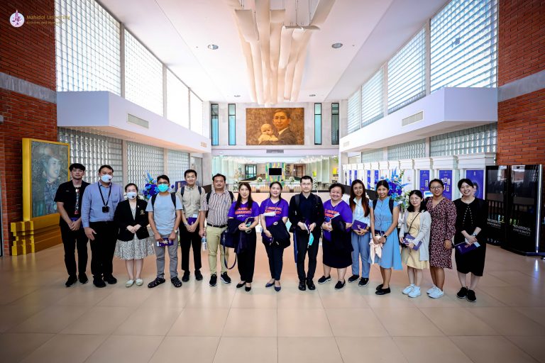 The Archives and Museums Department welcomed the students from the Master of Public Health Program (International Program), Faculty of Public Health
