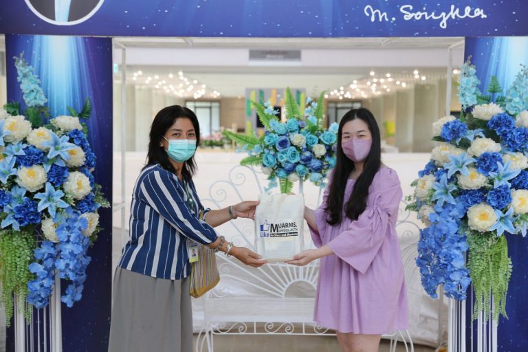 ฝ่ายจดหมายเหตุและพิพิธภัณฑ์ฯ ให้การต้อนรับผู้ช่วยศาสตราจารย์ ดร.วีรานันท์ ดำรงสกุล