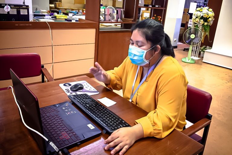 งานบริหารจดหมายเหตุ ฝ่ายจดหมายเหตุและพิพิธภัณฑ์ฯ ให้ความรู้ เรื่อง แนวทางการประเมินคุณค่าเอกสารจดหมายเหตุมหาวิทยาลัยมหิดล พ.ศ. 2565 แก่บุคลากรวิทยาลัยการจัดการ