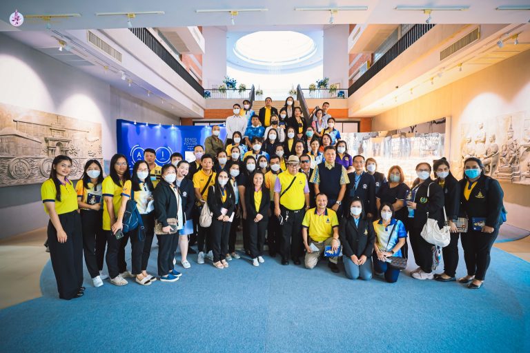 ฝ่ายจดหมายเหตุและพิพิธภัณฑ์ฯ ให้การต้อนรับคณะผู้ศึกษาดูงานจาก มหาวิทยาลัยรามคำแหง จังหวัดนครศรีธรรมราช